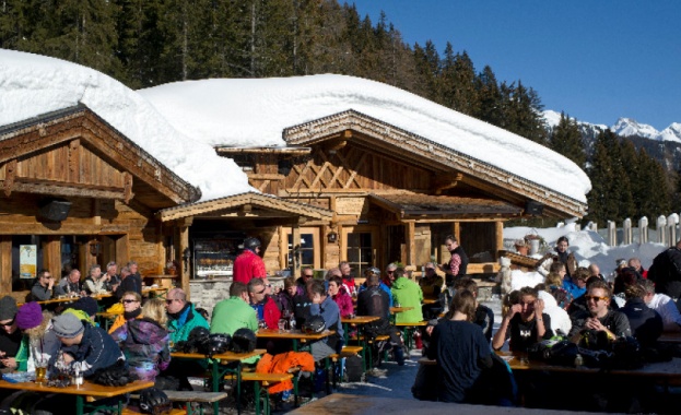 На 18 и март германските издания Шпигел Велт и телевизионният канал