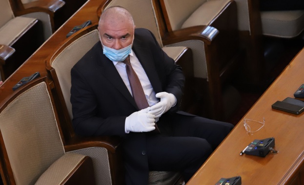Веселин Марешки: Мярката 60 на 40 е недостатъчна