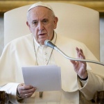  За първи път от години: Папата няма да води новогодишните литургии 