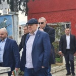 ПР акция на деня: Иван Гешев се срещна с жертва на грабеж в село Трилистник