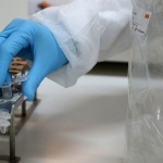 В сърцето на една лаборатория - каква картина дават тестовете за Covid-19 