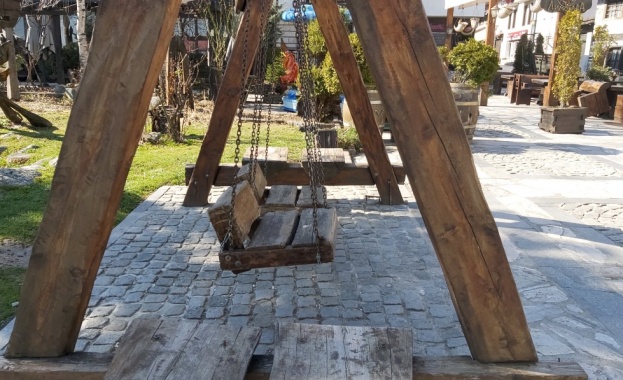 Светъл коридор часови отрязък в който да могат децата