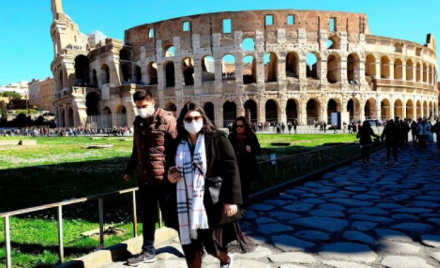 Италианчетата ще се върнат в класните стаи чак през септември