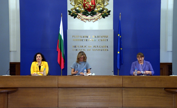 Това обяви външният министър Екатерина Захариева Дисциплинарно производство ще бъде