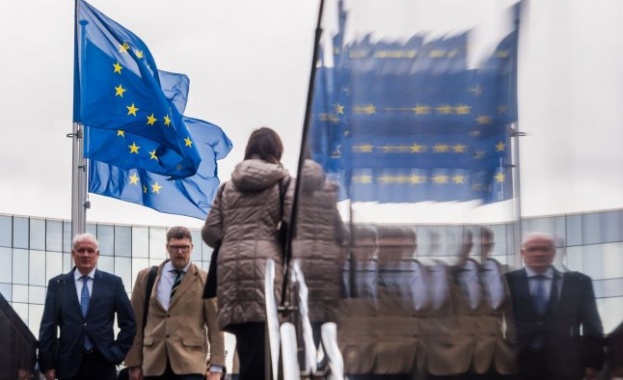 Кризата около коронавируса далеч не е отминала в икономически план