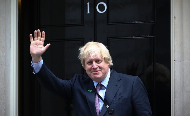 Telegraph: Джонсън обмисля да се оттегли от политиката