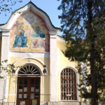 В Ловеч малцина отидоха в храмовете за Цветница