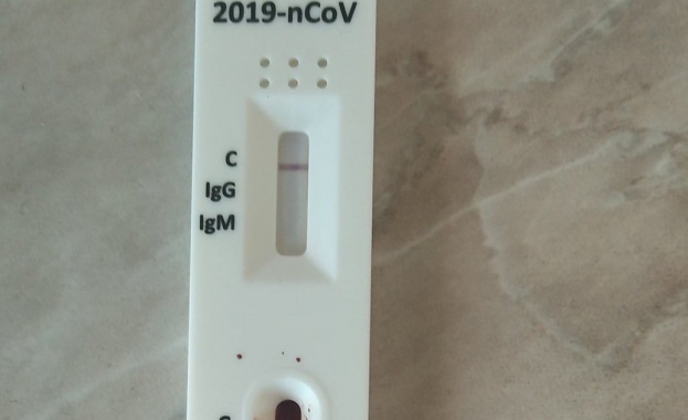 Търговията с тестове за коронавирус процъфтява 