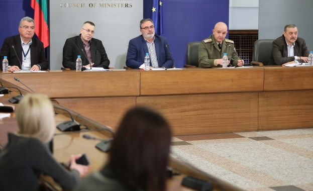 Националният оперативен щаб започва да дава пресконференция веднъж седмично в