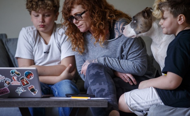 В условия при които ресторантите кината клубовете и търговските центрове