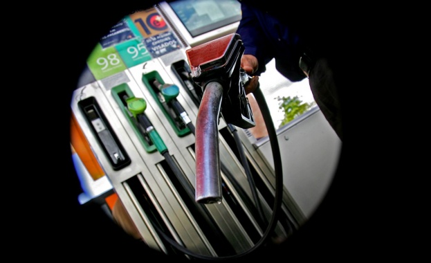 Водещи чуждестранни издания коментират безпрецедентния срив на фючърсните сделки на