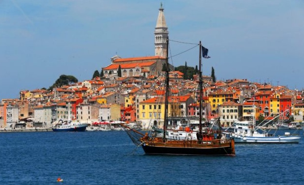 Хърватия може да даде на чешки туристи специален достъп през