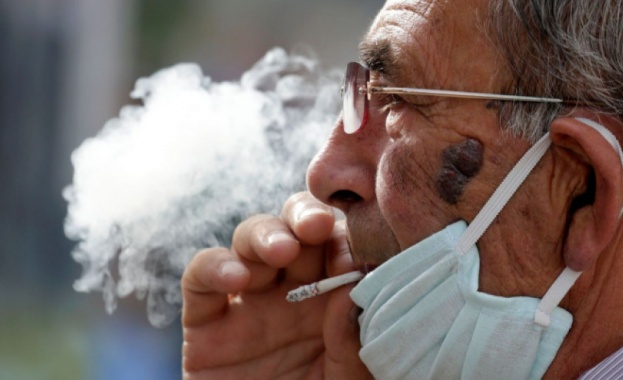Френски учени планират да тестват използването на никотинови лепенки върху