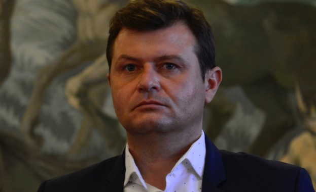 Даниел Петков е народен представител от ПГ на БСП за