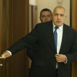 Те не го пускат в Шенген, той пита за Еврозоната 