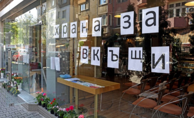 Атанас Димитров: Трябваше да се изчака с отварянето на заведенията