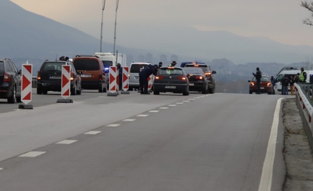 Махнаха КПП-тата, между градовете се пътува свободно