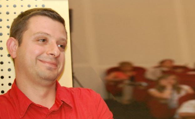 Михаил Балабанов е бивш заместник председател на Държавната агенция за