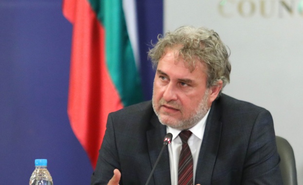 Зрителите на културните събития задължително трябва да носят маска Това