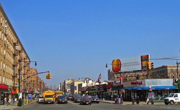 В Съединените щати театрите на Бродуей ще останат затворени поне