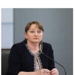 Деница Сачева: Говорете си, Фейсбук пехливани, не ми пречите