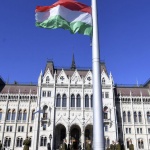 Унгария заплаши да залее Брюксел с нелегални мигранти