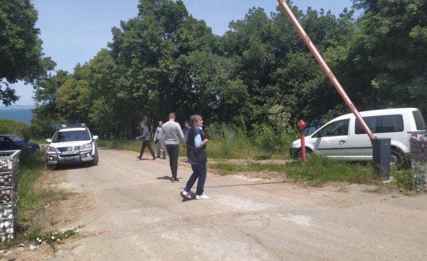 Пожар гори в парк Росенец край Бургас По първоначална информация