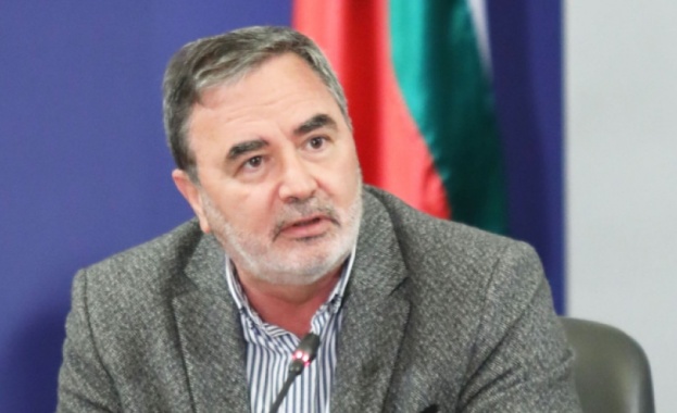 Доц. Кунчев: България навлезе в най-тежката фаза на пандемията