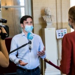 Коронавирусът взима жертви и сред медиите