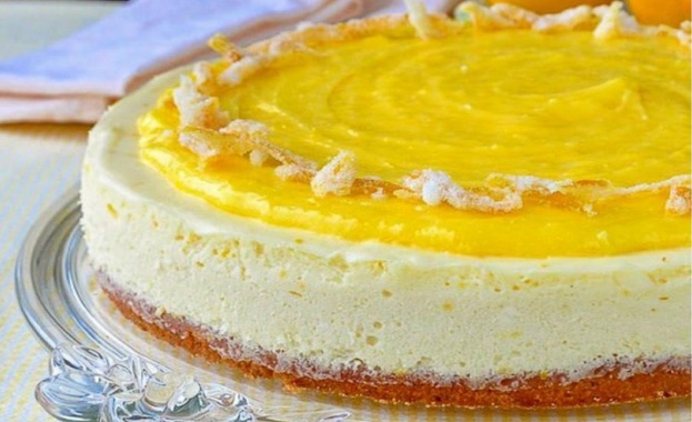 Родени  на  15 декември