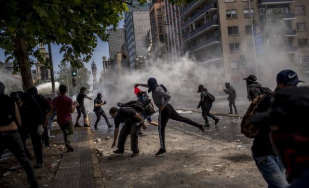 Пандемията започва да отключва социалния гняв в Латинска Америка