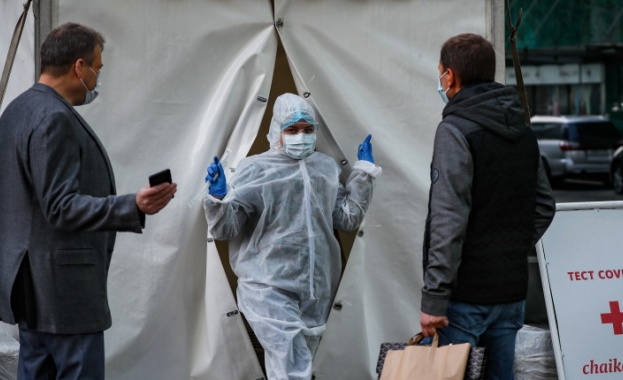 Русия регистрира нови 8 946 случая на коронавирус през последното