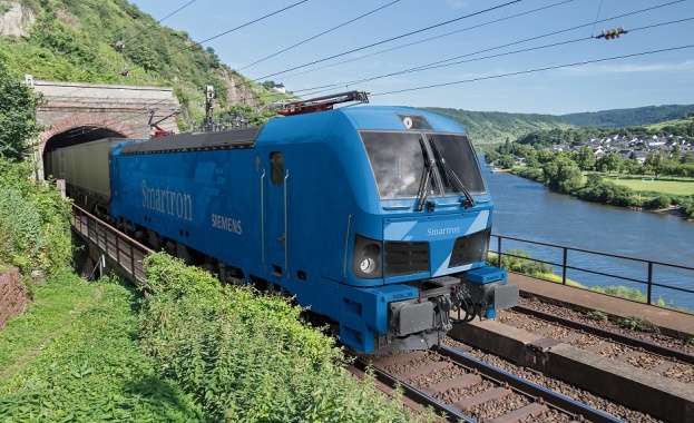 Siemens Мобилити доставя десет локомотива Smartron за България
