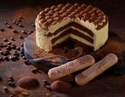 Родени  на  18 януари