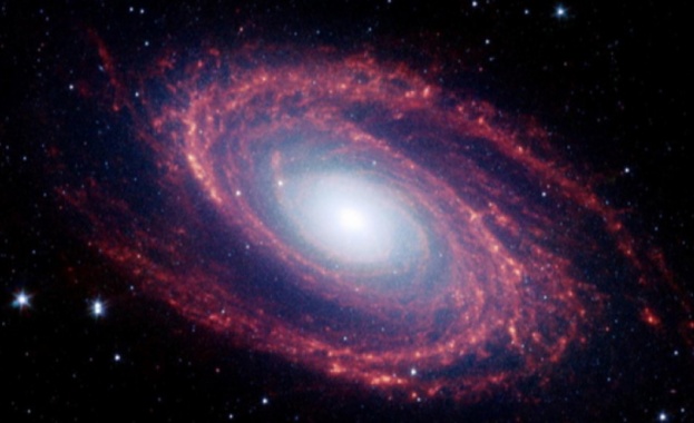 "Хъбъл" получи снимки на най-древната пръстеновидна галактика досега 