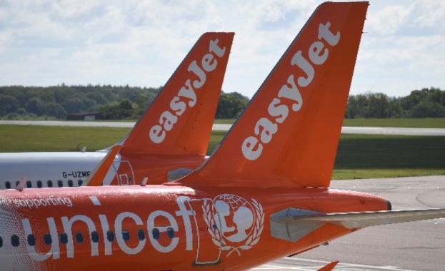 Британската нискобюджетна авиокомпания ИзиДжет EasyJet съобщи че планира да съкрати