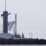 "Роскосмос" коментира като "необяснима истерия" думите на Тръмп след старта на "Дракон" 