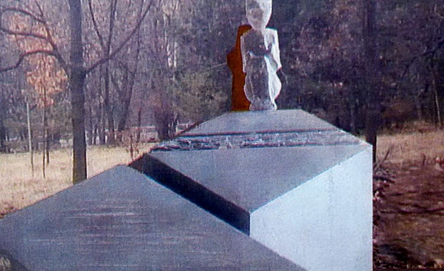 Спирането на проекта за паметник на децата жертви на фашизма