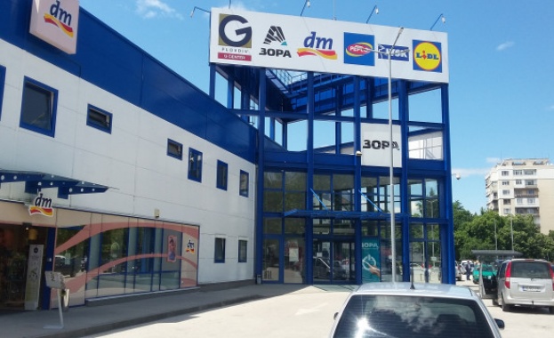 Крупен обир е извършен в обект на верига за бяла