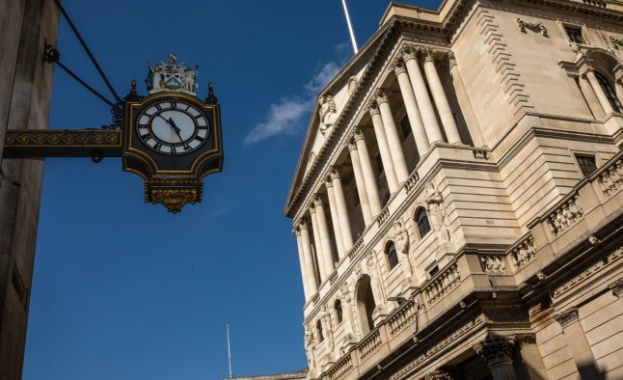 Английската централна банка изпълни заканите си и обяви най голямото повишение