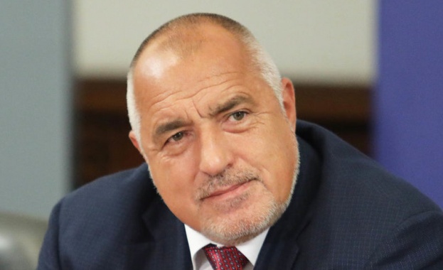 На извънреден брифинг лидерът на ГЕРБ Бойко Борисов предложи ревизия