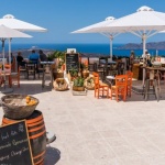 Гърция започва рестарт на туризма с безплатни тестове за Ковид-19