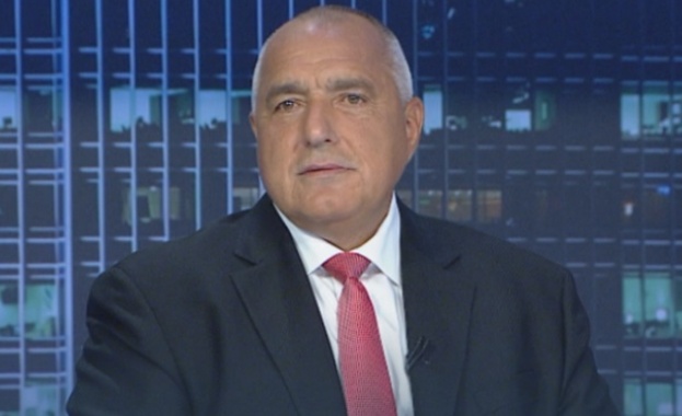 Чакам защото сега съм скопен обяви в предаването Панорама премиерът