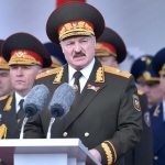 Лукашенко депортира от Минск украински и руски журналисти