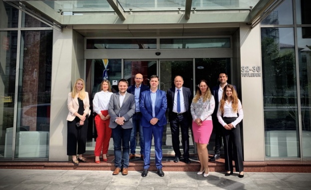 ФнФ и Витоша Венчър Партнърс ще осигурят финансиране от 30