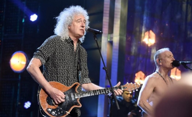 В Братислава пионерът на електронната музика Жан Мишел Жар и китаристът