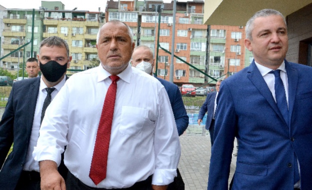 Във Варна премиерът Бойко Борисов отчете че въпреки нарастването на
