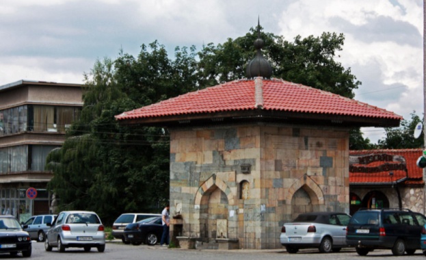 Масово изследване за коронавирус започна днес в Самоков след сигнал