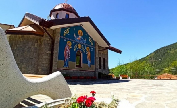 Нова църква ще бъде осветена в девинското село Брезе. Пловдивският