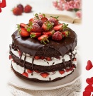 Родени  на  26 април